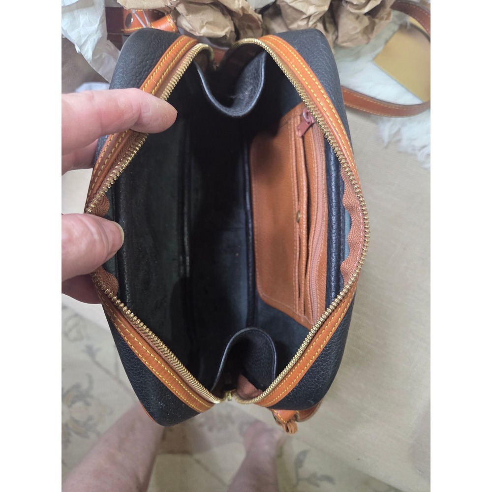 DB101 Dooney & Bourke vintage bag - Picture 5 of 7